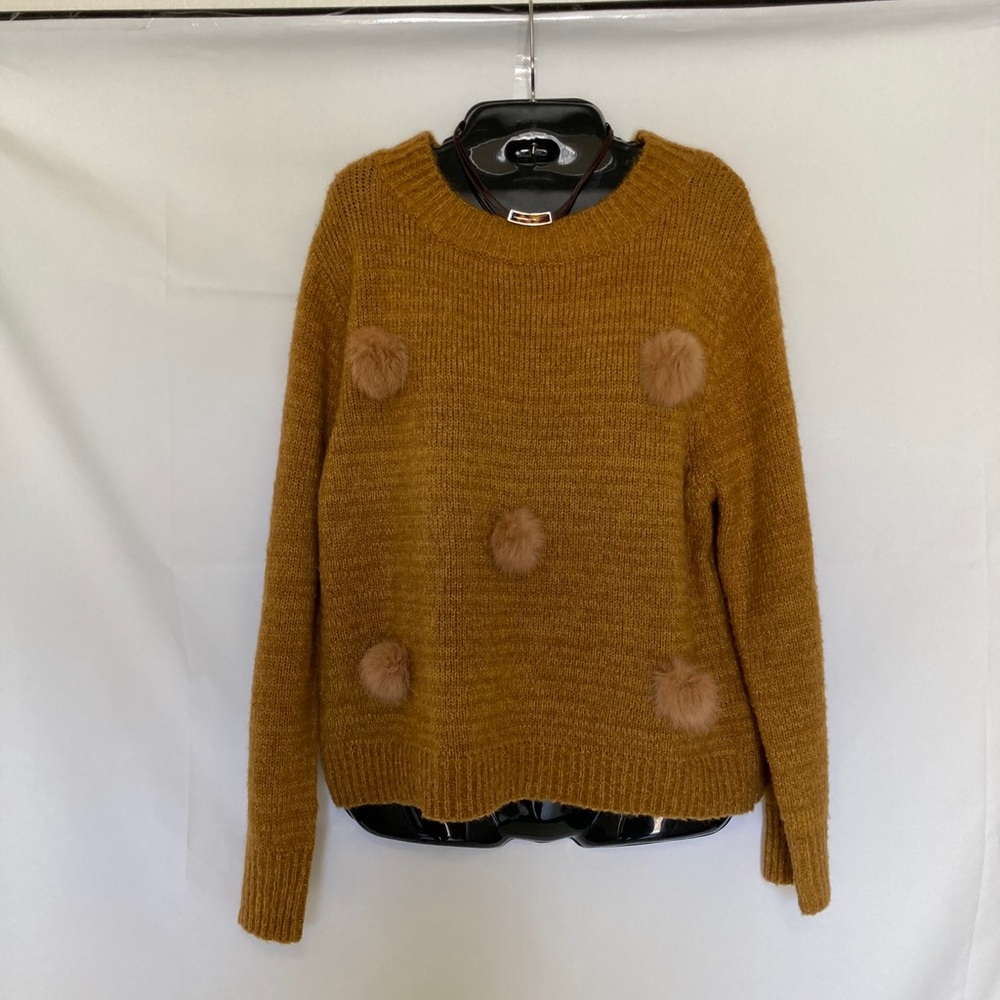 New With Tags Michelle Nicole Sweater. Size M - Picture 9 of 13